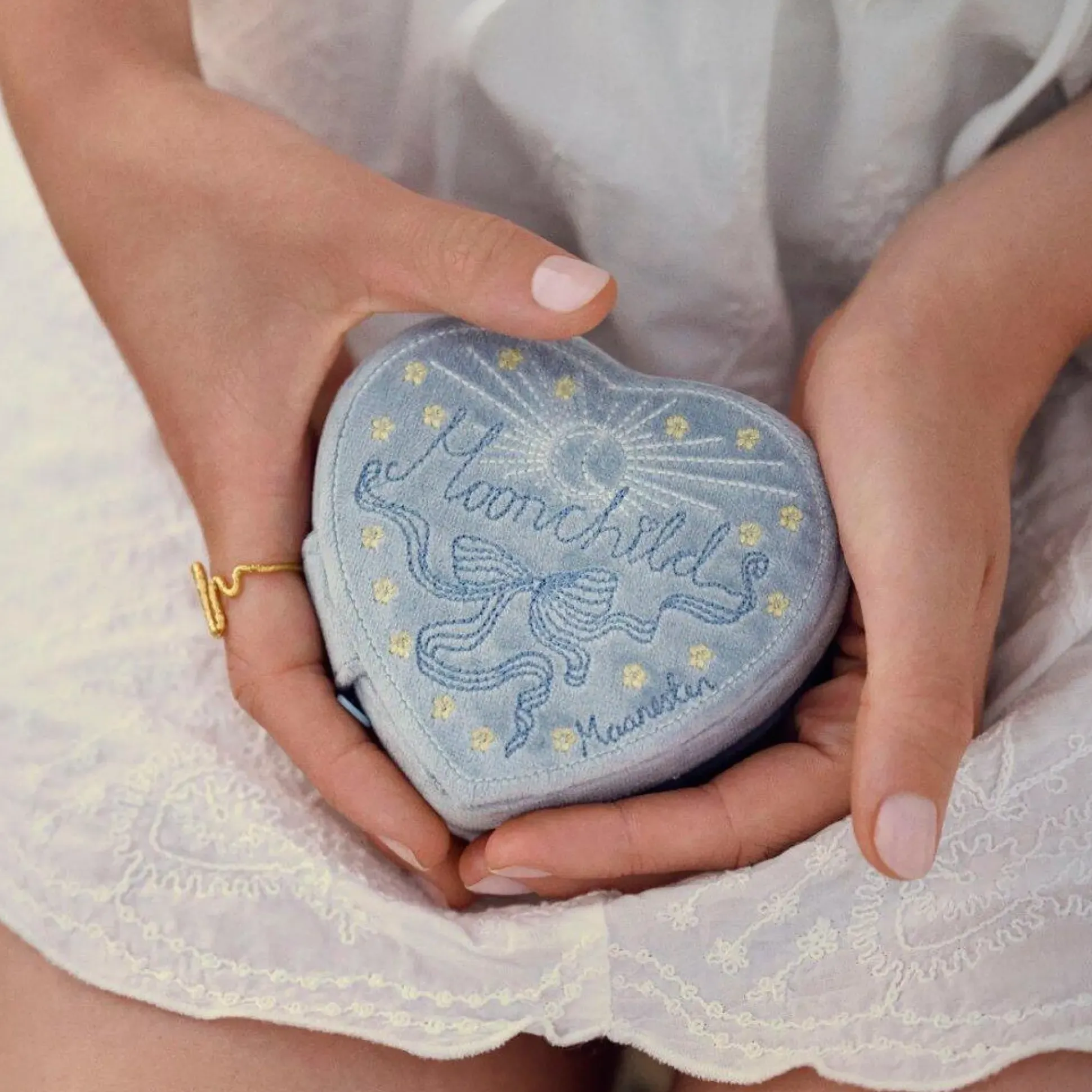 Maanesten Heart Jewelry Box Sky Blue - Smykkerskrin