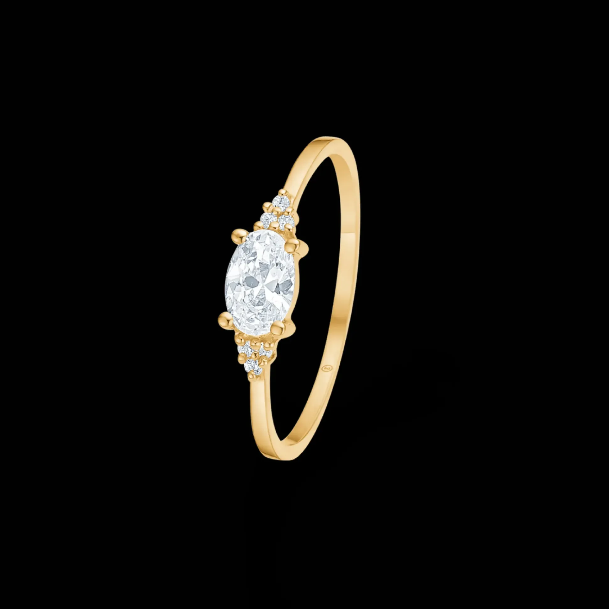 Mads Z Alicia 8 kt. Guld Ring Med Oval Zirkonia
