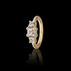 MARIA TASH 18kt Diamond Princess Creol