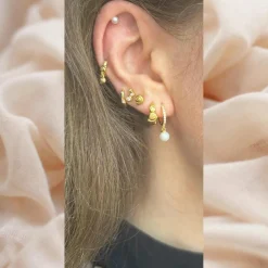The Earring Shop Shelly Stud